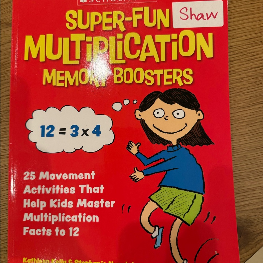 Children Resource Book: Scholastic Red Multiplication Memory Boosters Book